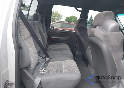 2003 Ford F150 Lariat/Xlt from USA, damaged, VIN 1FTRW08L63KA67439